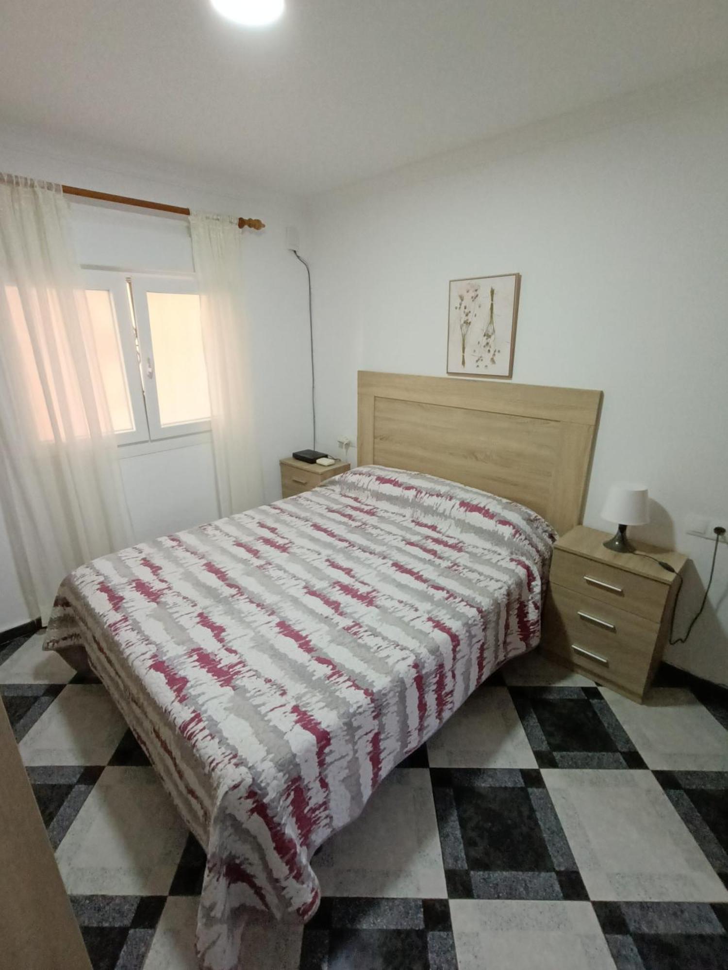 Piso Calidad Precio Junto A La Playa De La Victoria Apartment Cádiz Exterior photo